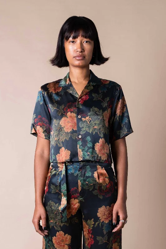 Black Dahlia Cropped Camp Collar Shirt-- Notch Collar Peter Pan Collar Cowl Neck