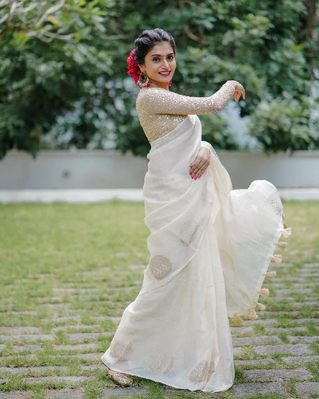 White Pure Linen Woven Design Saree with Unstitched Blouse - A2M Polished Work Blouse White Pure Linen Woven Design Saree with Unstitched Blouse - A2M Polished Work Blouse