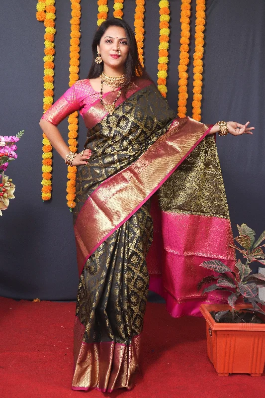 Jyoti Fashion Women's Black Kanchipuram Silk Zari Woven Saree with Blouse Peter Pan Collar Blouse Jyoti Fashion Women's Black Kanchipuram Silk Zari Woven Saree with Blouse Peter Pan Collar Blouse