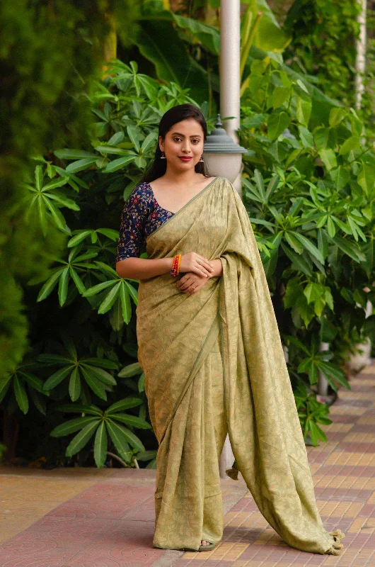 Olive Jute Silk Woven Design Saree with Unstitched Blouse - A2M Casual Relaxed Fit Blouse Olive Jute Silk Woven Design Saree with Unstitched Blouse - A2M Casual Relaxed Fit Blouse