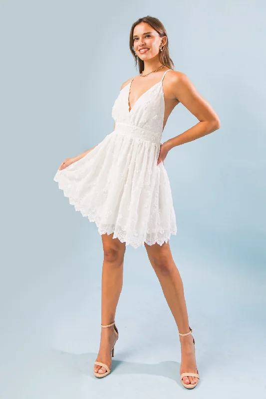 LATE NIGHT TALKING WOVEN MINI DRESS Stylish Short Sleeve Mini Dress