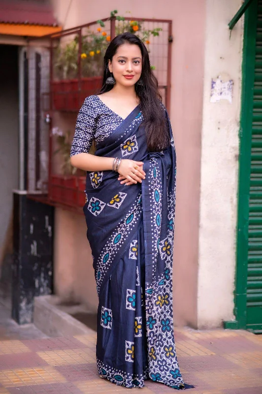 Blue Silk Blend Ethnic Motifs Saree with Unstitched Blouse - A2M Peter Pan Collar Blouse Blue Silk Blend Ethnic Motifs Saree with Unstitched Blouse - A2M Peter Pan Collar Blouse