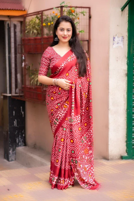 Red Silk Blend Ethnic Motifs Saree with Unstitched Blouse - A2M Casual Stripe Blouse Red Silk Blend Ethnic Motifs Saree with Unstitched Blouse - A2M Casual Stripe Blouse