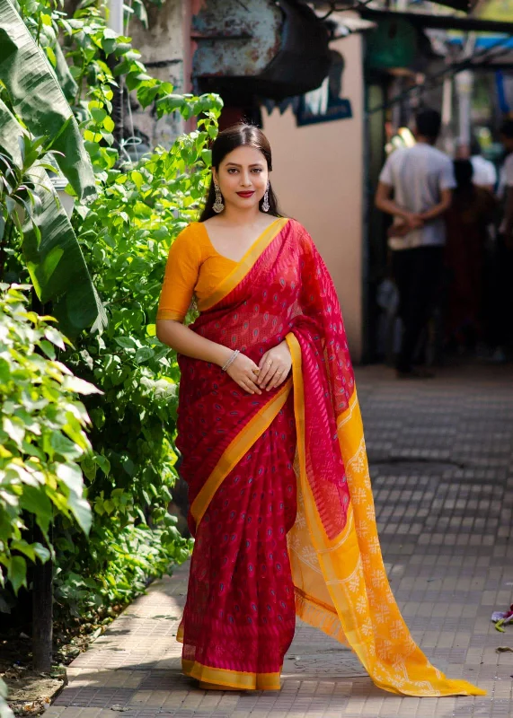Light Red Polycotton Ethnic Motifs Saree with Unstitched Blouse - A2M Airy Cotton Blouse Light Red Polycotton Ethnic Motifs Saree with Unstitched Blouse - A2M Airy Cotton Blouse
