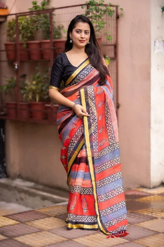 Red Silk Blend Geometric Saree with Unstitched Blouse - A2M Boho Printed Blouse