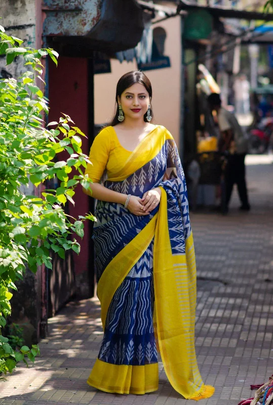 Blue Polycotton Ethnic Motifs Saree with Unstitched Blouse - A2M Floral Chiffon Blouse Blue Polycotton Ethnic Motifs Saree with Unstitched Blouse - A2M Floral Chiffon Blouse