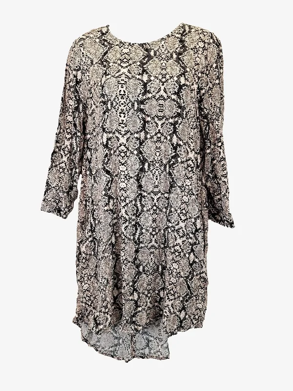 Decjuba Relaxed Animal Smock Mini Dress Size 8 Comfortable Bodycon Mini Dress