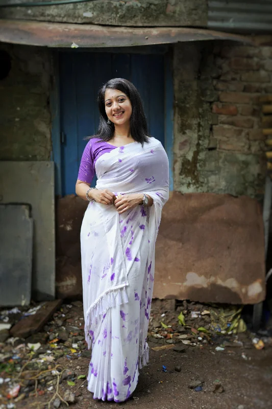 Lavender Poly Georgette Tie And Dye Saree with Unstitched Blouse - A2M Business Casual Blouse Lavender Poly Georgette Tie And Dye Saree with Unstitched Blouse - A2M Business Casual Blouse
