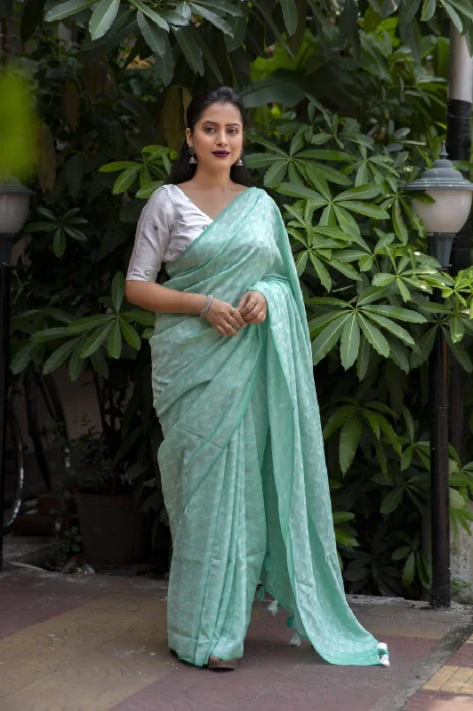 Green Poly Georgette Woven Design Saree with Unstitched Blouse - A2M Soft Modal Blouse Green Poly Georgette Woven Design Saree with Unstitched Blouse - A2M Soft Modal Blouse