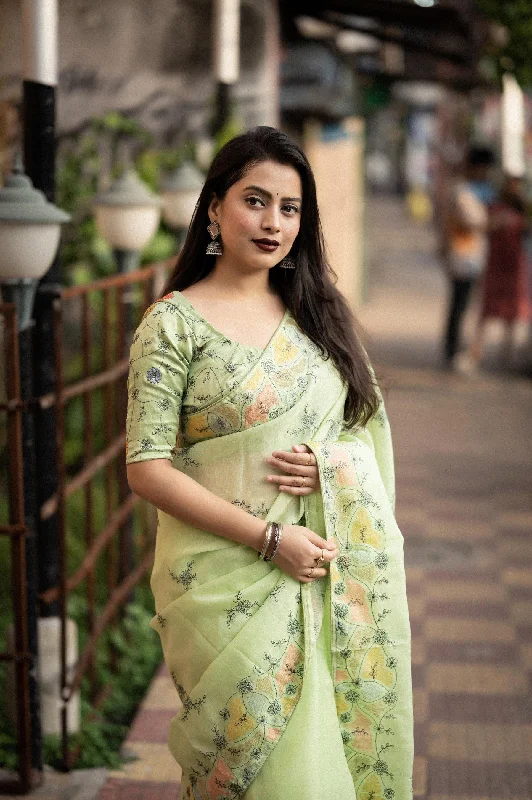 Green Pure Linen Ethnic Motifs Saree with Unstitched Blouse - A2M Subtle Shimmer Blouse Green Pure Linen Ethnic Motifs Saree with Unstitched Blouse - A2M Subtle Shimmer Blouse