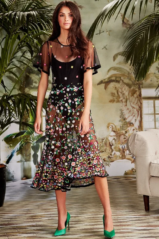 TRELISE COOPER "Let me go" embroidered mesh dress! 14 Tunics Chic elegant