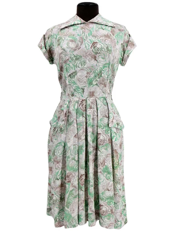Vintage 1940s Green Swirl Pattern Crepe Dress Tunics Short Trendy