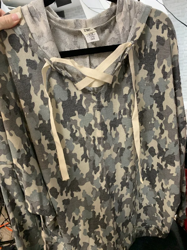 Camo Hoodie Lace Up V-Neck with Dolman Sleeves Hoodie with Emblem Brand Identity