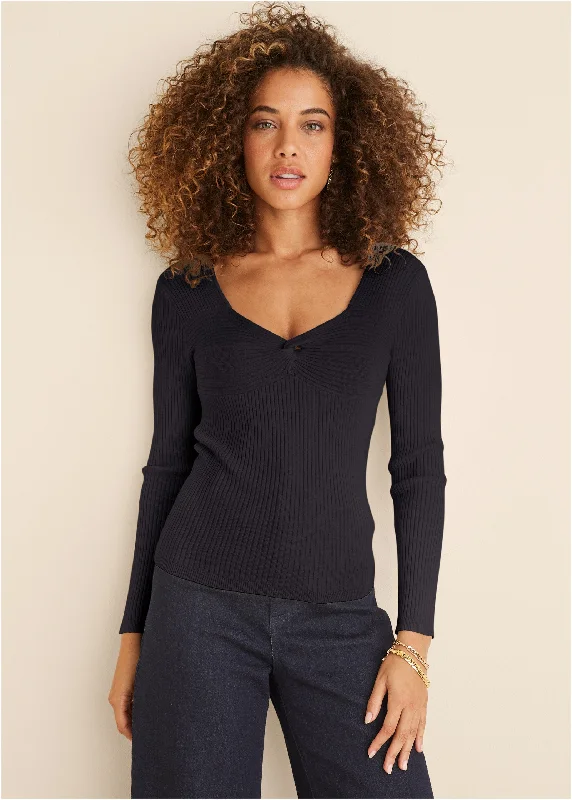 Long Sleeve Sweater - Black Sweater Knitwear Pullover
