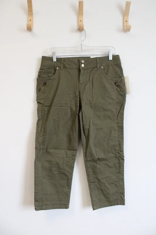NEW Sonoma Modern Fit Green Capri Pants | 6 Modern Skinny Pants