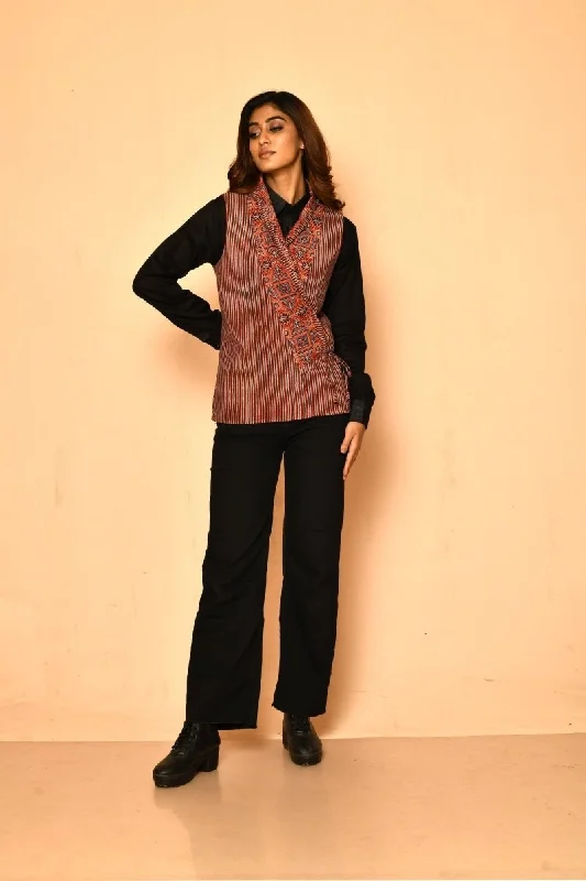 Red Cotton Ajhrak Shawl Jacket for Women Front Pockets Side Pockets Patch Pockets