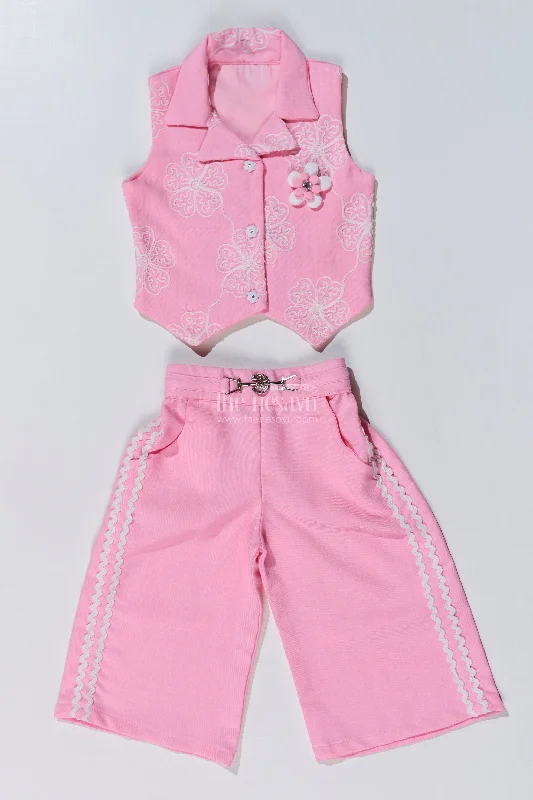 Girls Simple Sharara in Pink with Embroidered Collared Jacket and Flared Pants Print Jacket Jacquard Jacket Embroidered Jacket Girls Simple Sharara in Pink with Embroidered Collared Jacket and Flared Pants Print Jacket Jacquard Jacket Embroidered Jacket