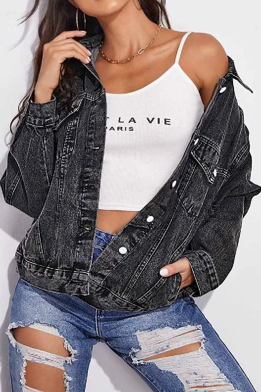 BUTTON CLOSUER DENIM JACKET Front Pockets Side Pockets Patch Pockets